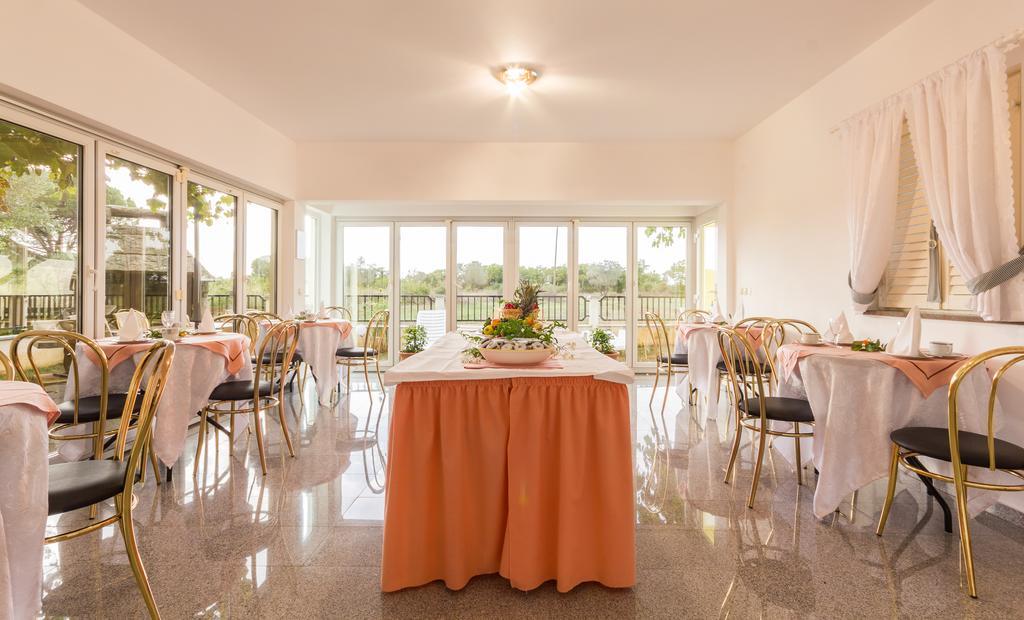 Apartments And Rooms Michaela فاجانا الغرفة الصورة